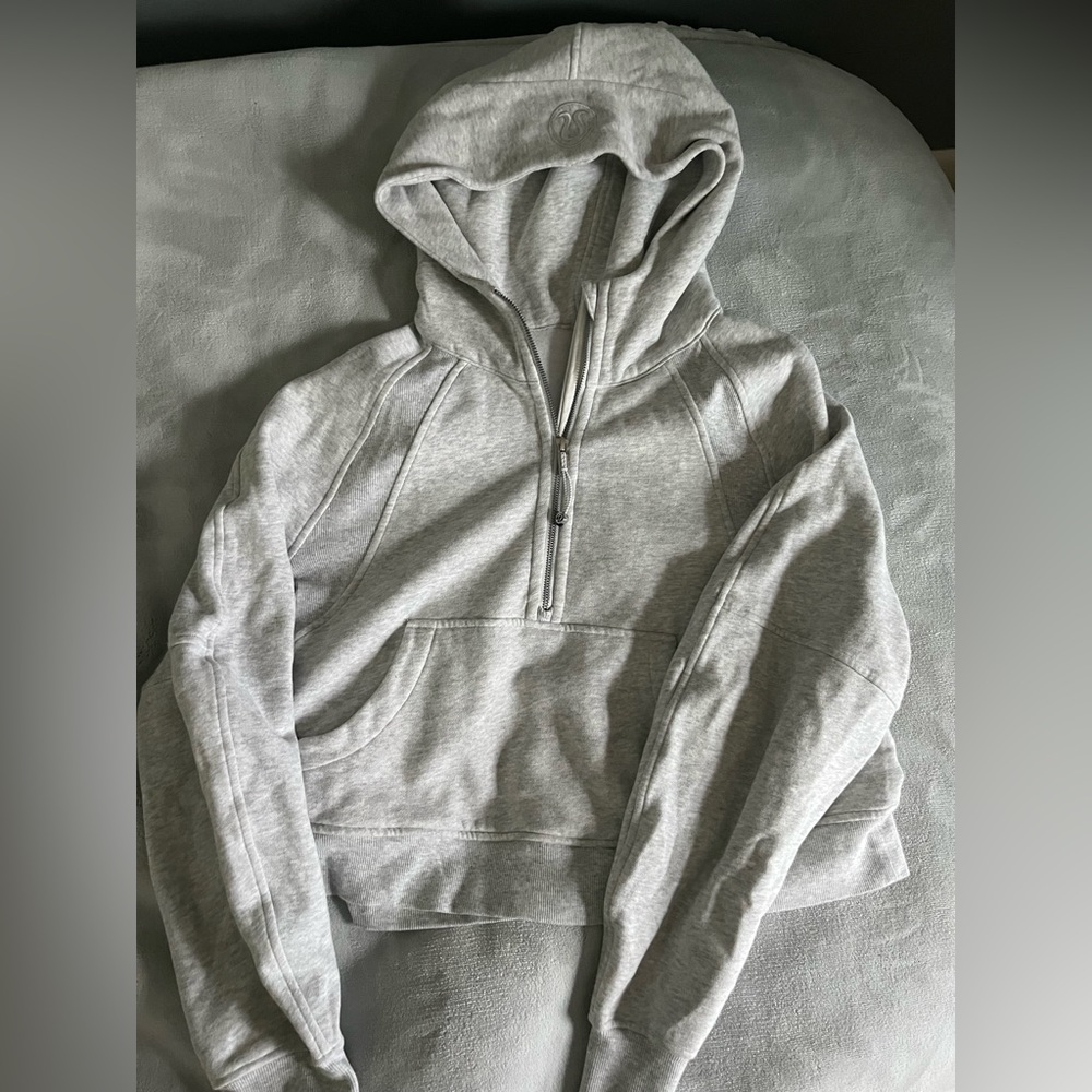 Heathered core ultra light grey Lululemon Half Zip Scuba